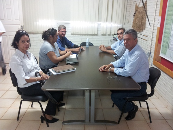 Reunião na prefeitura de Espigão do Oeste